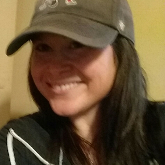 Meet your Posher, Sarah - Picture 1 of 1